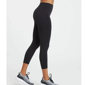 SPANX Leggings Small Black Crop Seamless Look at Me Now High Rise Shapewear